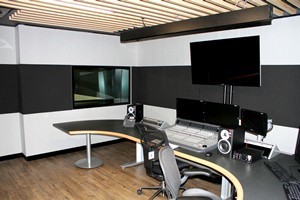 The Benefits of Acoustic Panels in a Room | Volume Control